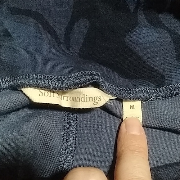 Soft Surroundings pants - Picture 2 of 3